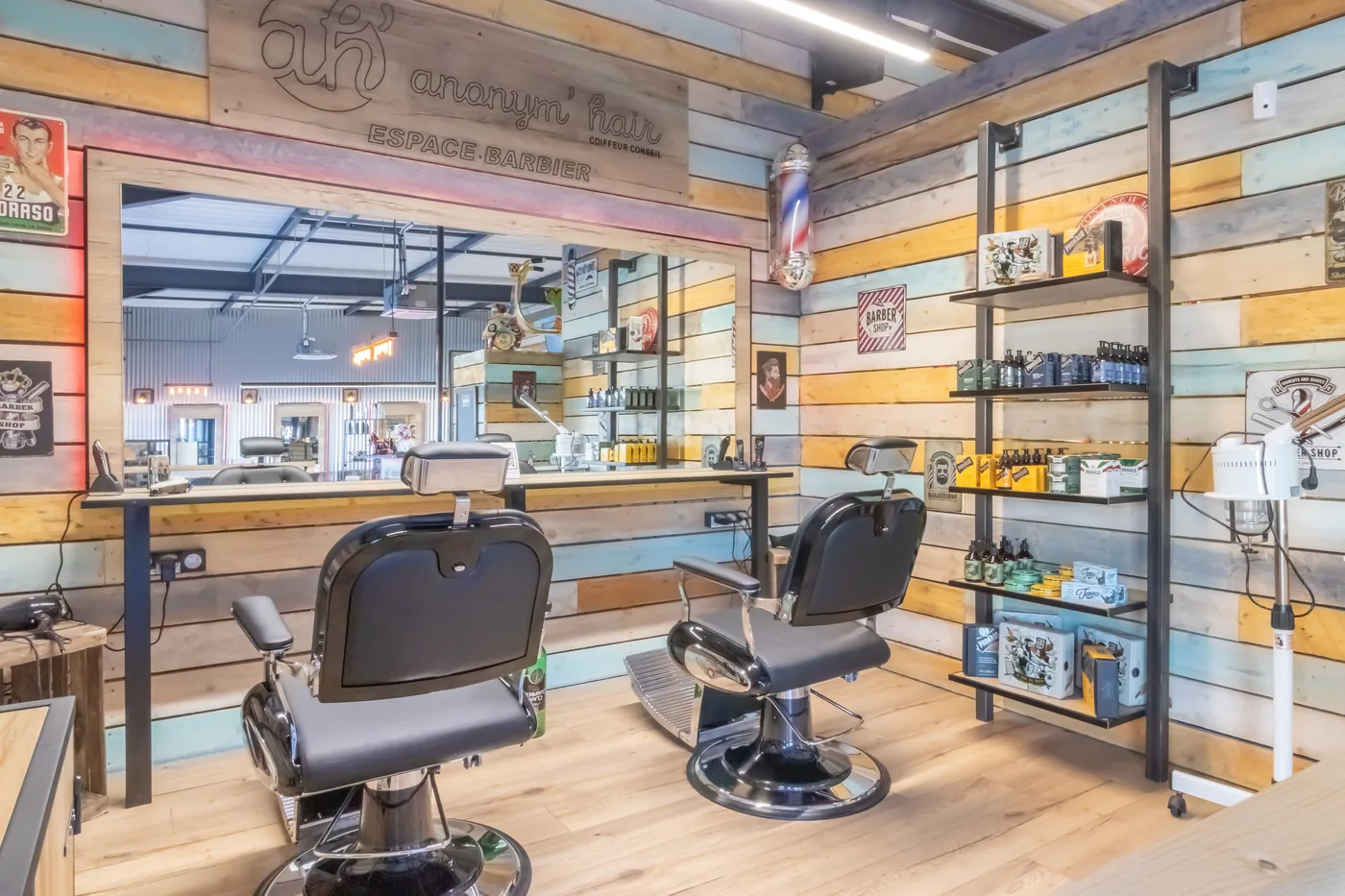 Espace Barbier du salon Anonym'Hair à Coudekerque-Branche